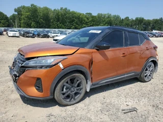 NISSAN KICKS SR