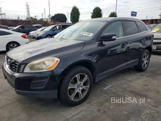 VOLVO XC60 T6