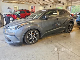 TOYOTA C-HR XLE