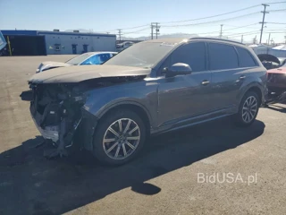 AUDI Q7 PREMIUM PLUS