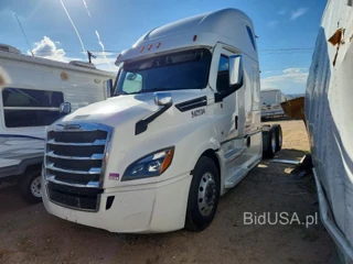 FREIGHTLINER CASCADIA 126
