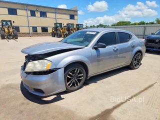 DODGE AVENGER SE