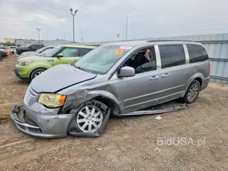 CHRYSLER TOWN & COUNTRY TOURING