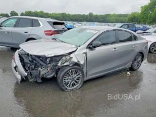 KIA FORTE GT LINE