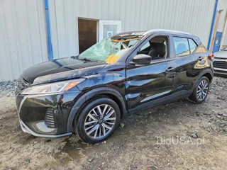 NISSAN KICKS SV