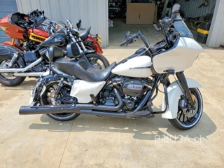 HARLEY-DAVIDSON FLTRXS ROAD GLIDE SPECIAL