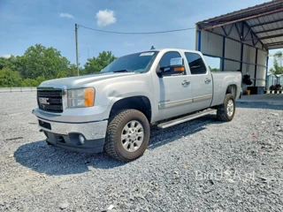 GMC SIERRA K2500 SLT