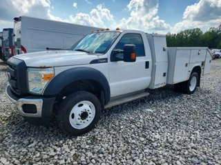 FORD F550 SUPER DUTY
