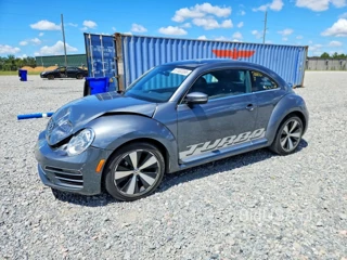 VOLKSWAGEN BEETLE SE