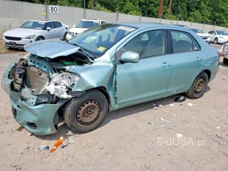 TOYOTA YARIS BASE