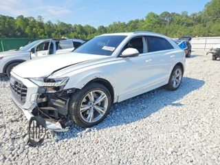 AUDI Q8 PREMIUM
