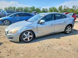 VOLVO S60 T5