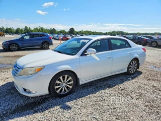 TOYOTA AVALON LIMITED