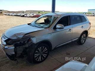 MITSUBISHI OUTLANDER GT