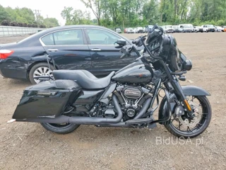 HARLEY-DAVIDSON FLHXS