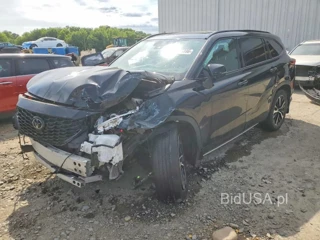 TOYOTA HIGHLANDER XSE