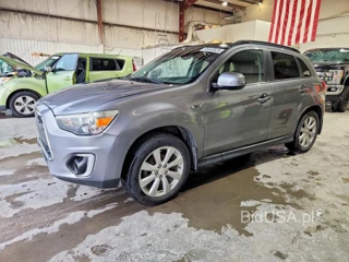 MITSUBISHI OUTLANDER SPORT SE
