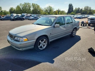 VOLVO S70 BASE