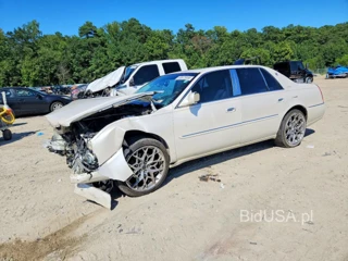 CADILLAC DTS PLATINUM