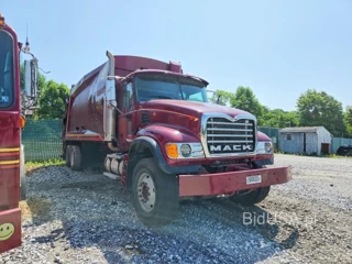 MACK CV713