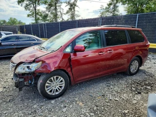 TOYOTA SIENNA XLE 8-PASSENGER