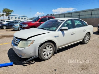 FORD TAURUS SE