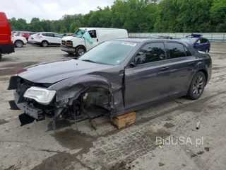 CHRYSLER 300C