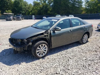 TOYOTA CAMRY HYBRID XLE