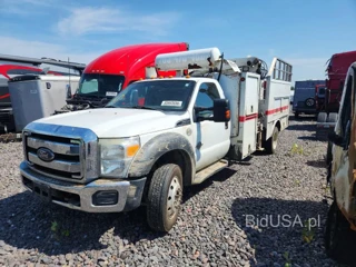 FORD F550 SUPER DUTY