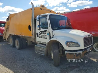 FREIGHTLINER M2 106 MEDIUM DUTY
