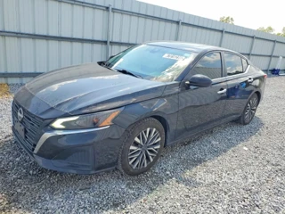 NISSAN ALTIMA SV
