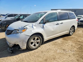 TOYOTA SIENNA L 7-PASSENGER
