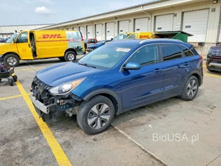 KIA NIRO LX