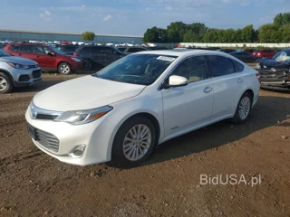 TOYOTA AVALON HYBRID XLE PREMIUM