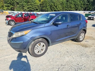 KIA SPORTAGE LX