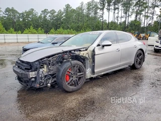 PORSCHE PANAMERA TURBO