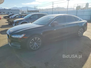 VOLVO S90 T6 MOMENTUM