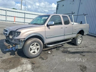 TOYOTA TUNDRA SR5