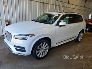 VOLVO XC90 T5