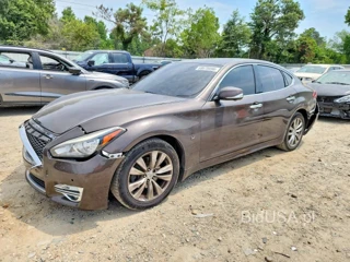 INFINITI Q70 3.7