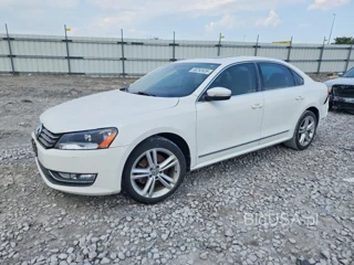 VOLKSWAGEN PASSAT SE