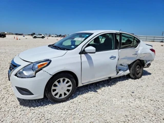 NISSAN VERSA SV
