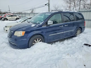 CHRYSLER TOWN & COUNTRY TOURING L