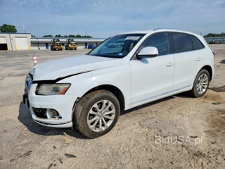 AUDI Q5 PREMIUM PLUS