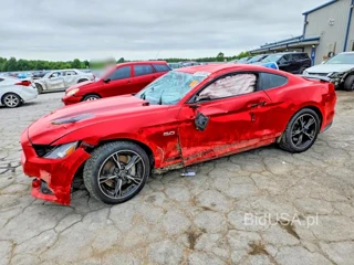 FORD MUSTANG GT