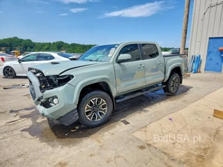 TOYOTA TACOMA TRD SPORT