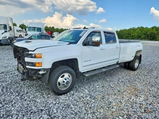 CHEVROLET SILVERADO K3500 LTZ