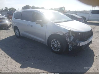 CHRYSLER CHRYSLER PACIFICA SELECT