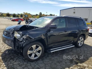 TOYOTA HIGHLANDER SPORT