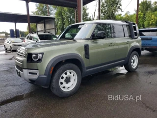 LAND ROVER DEFENDER 110